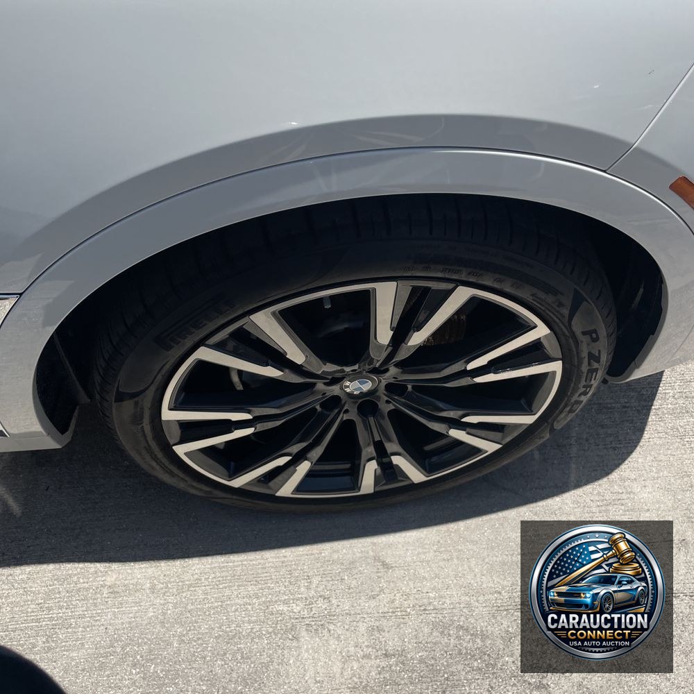 2023 BMW X7 XDrive40i