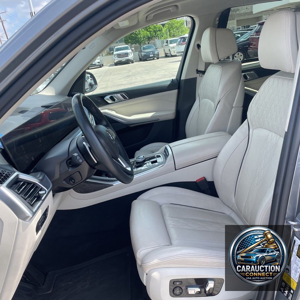 2023 BMW X7 XDrive40i