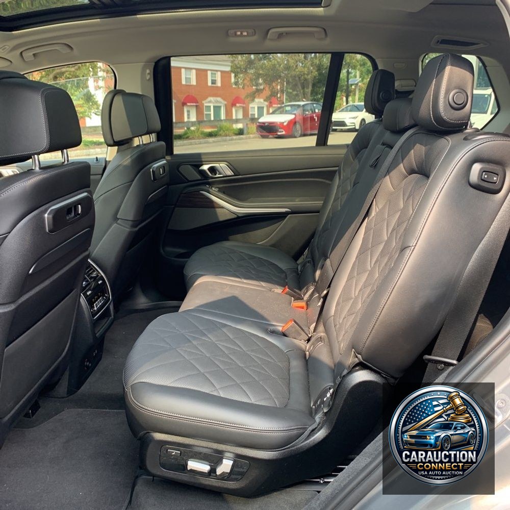 2024 BMW X7 XDrive40i