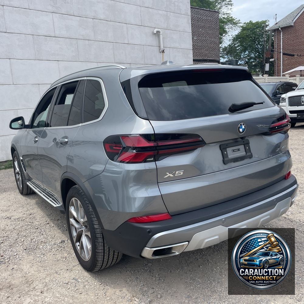 2025 BMW X5 XDrive40i