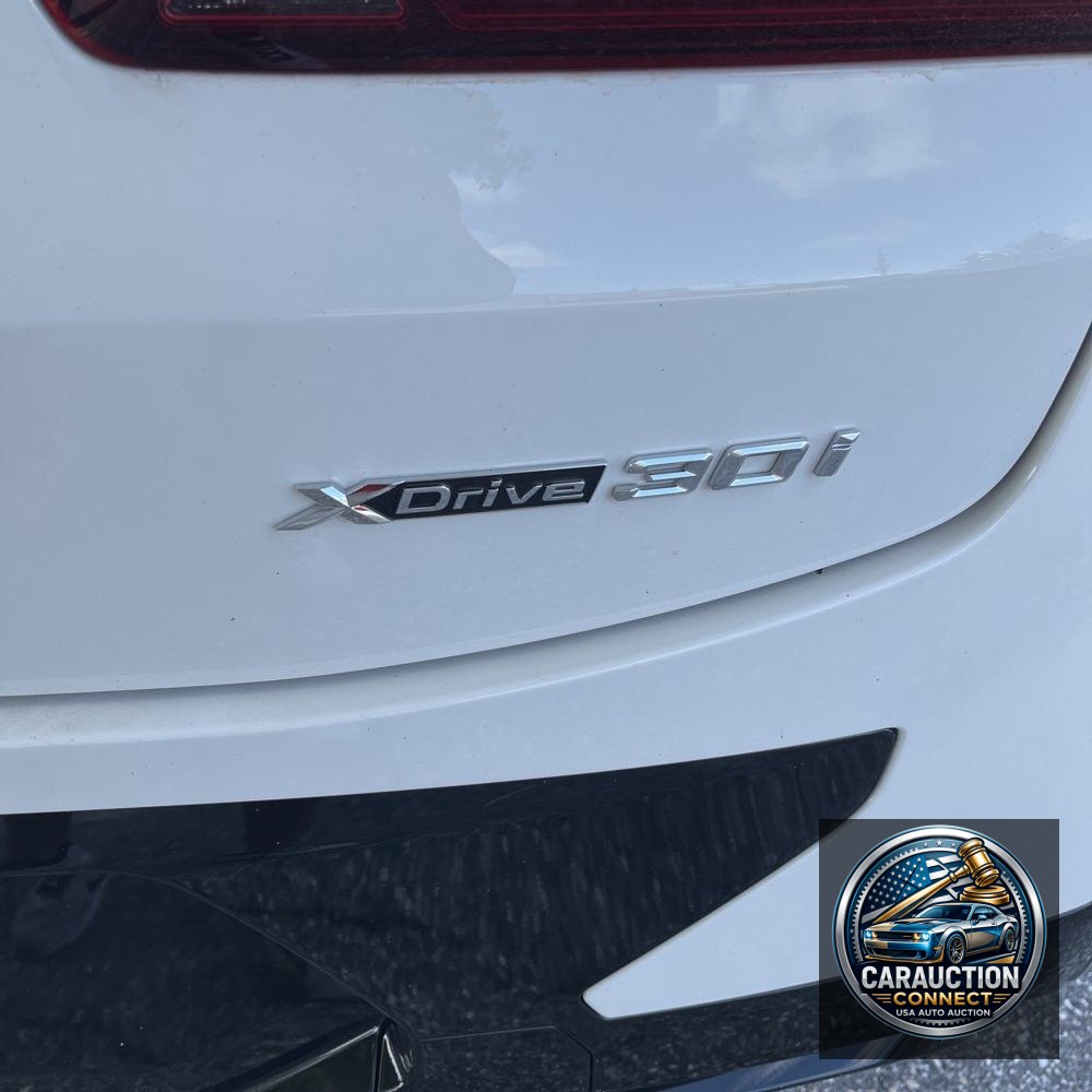 2025 BMW X4 XDrive30i