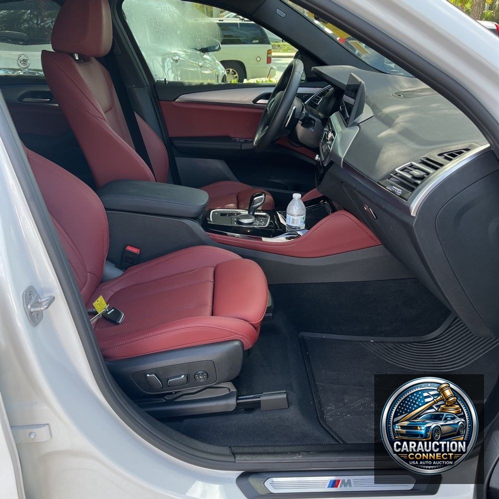 2025 BMW X4 XDrive30i