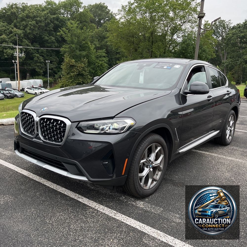 2025 BMW X4 XDrive30i