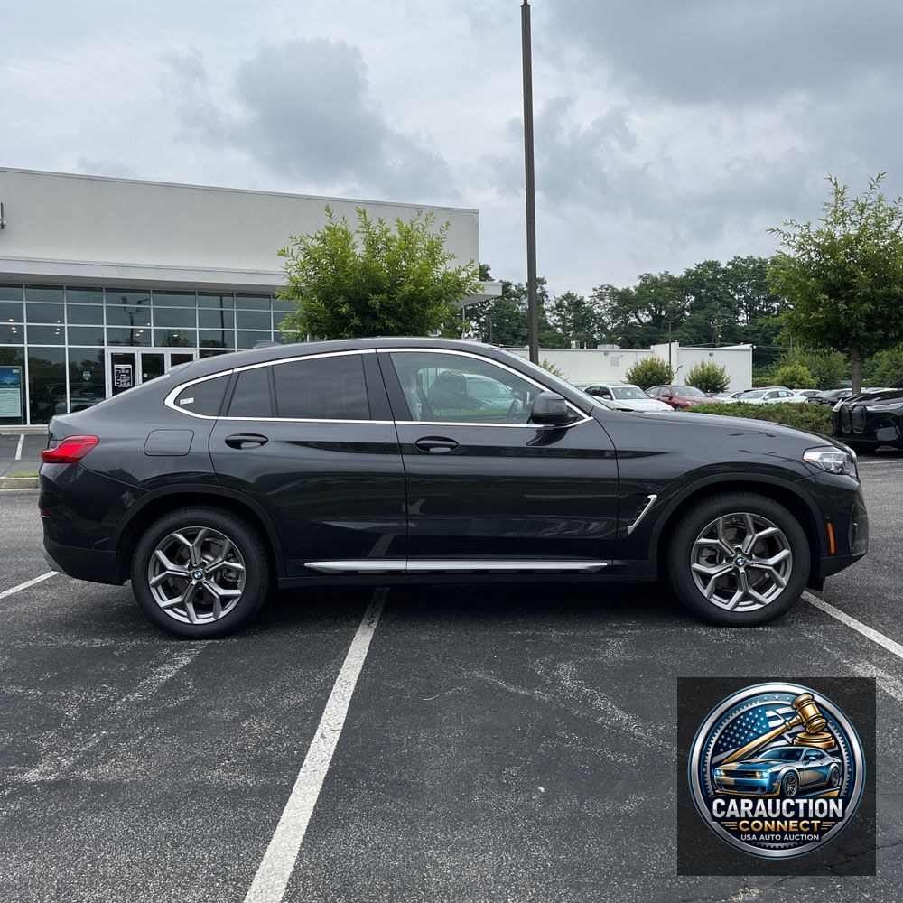 2025 BMW X4 XDrive30i