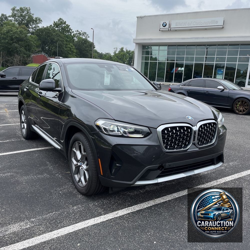 2025 BMW X4 XDrive30i