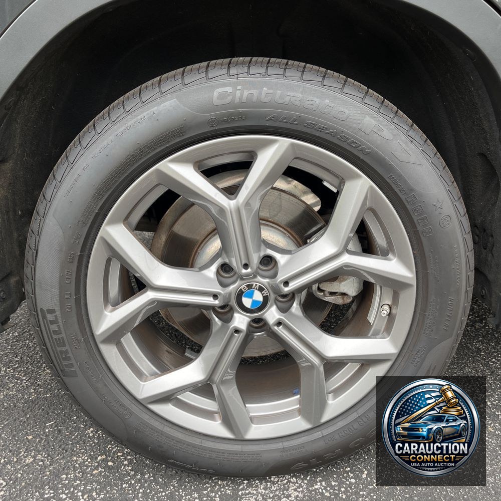 2025 BMW X4 XDrive30i