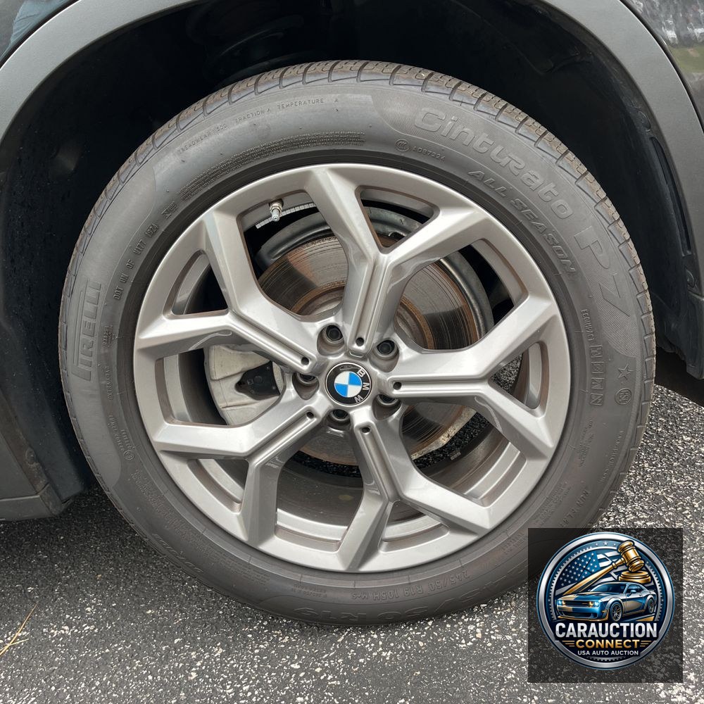 2025 BMW X4 XDrive30i