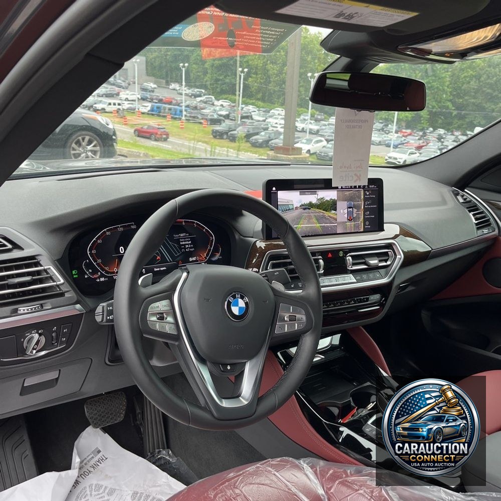 2025 BMW X4 XDrive30i