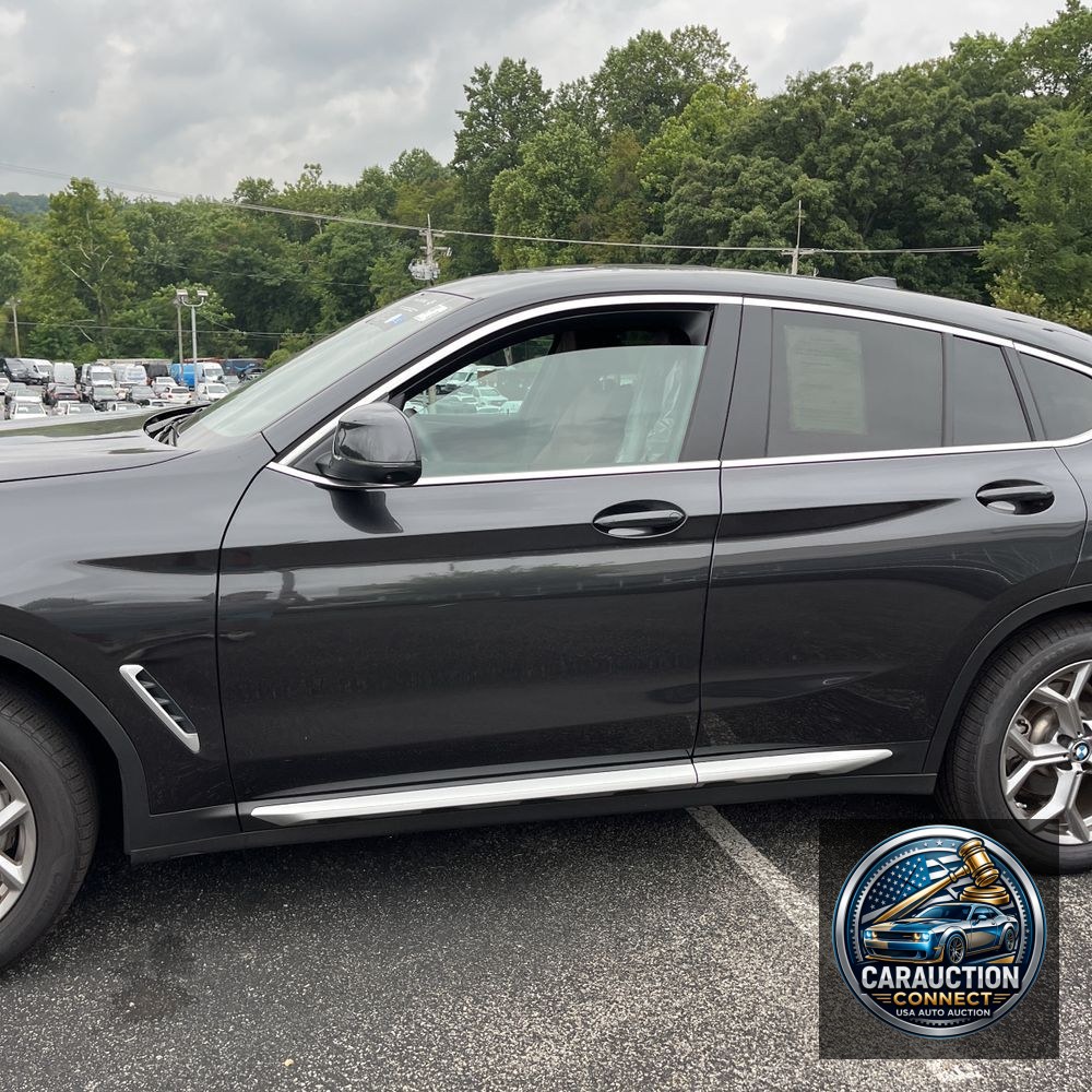 2025 BMW X4 XDrive30i
