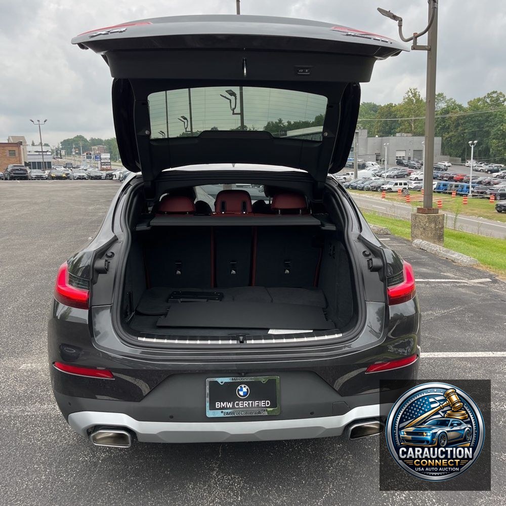 2025 BMW X4 XDrive30i