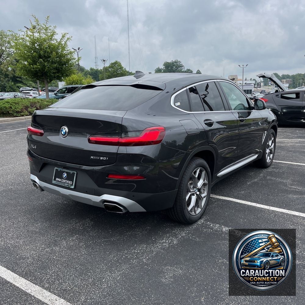 2025 BMW X4 XDrive30i