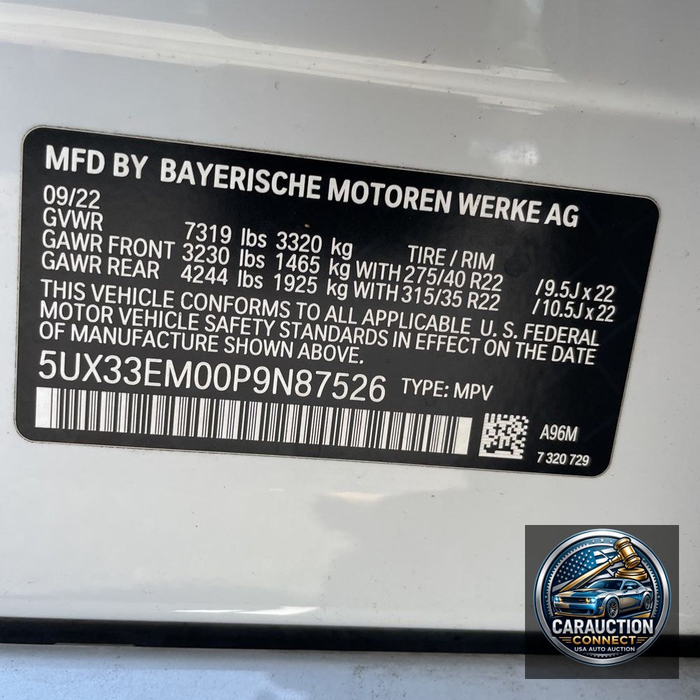 2023 BMW X7 M60i