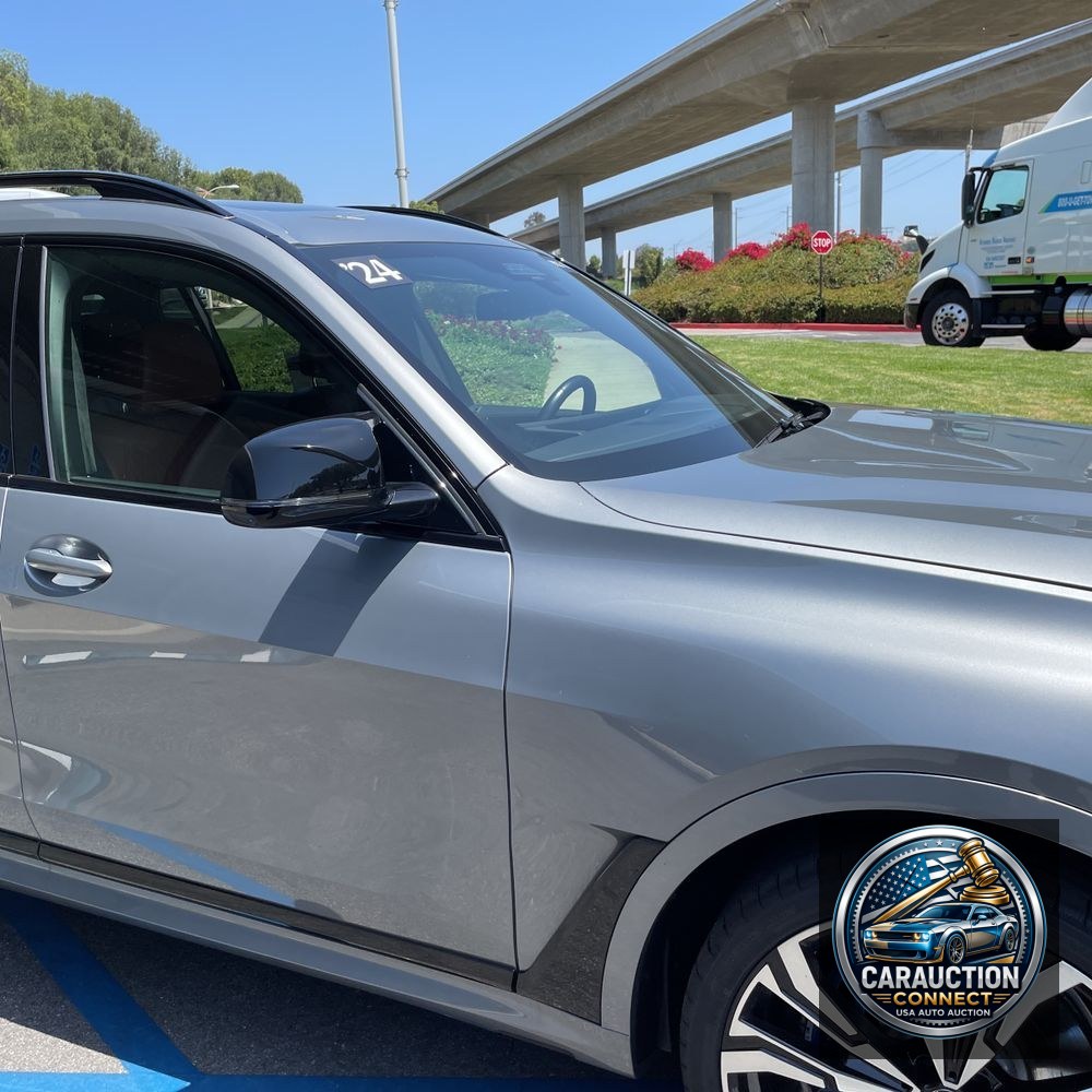 2024 BMW X7 M60i