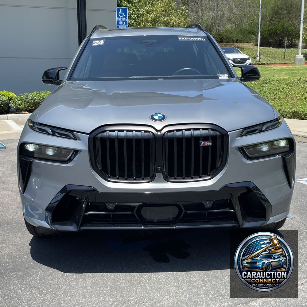 2024 BMW X7 M60i