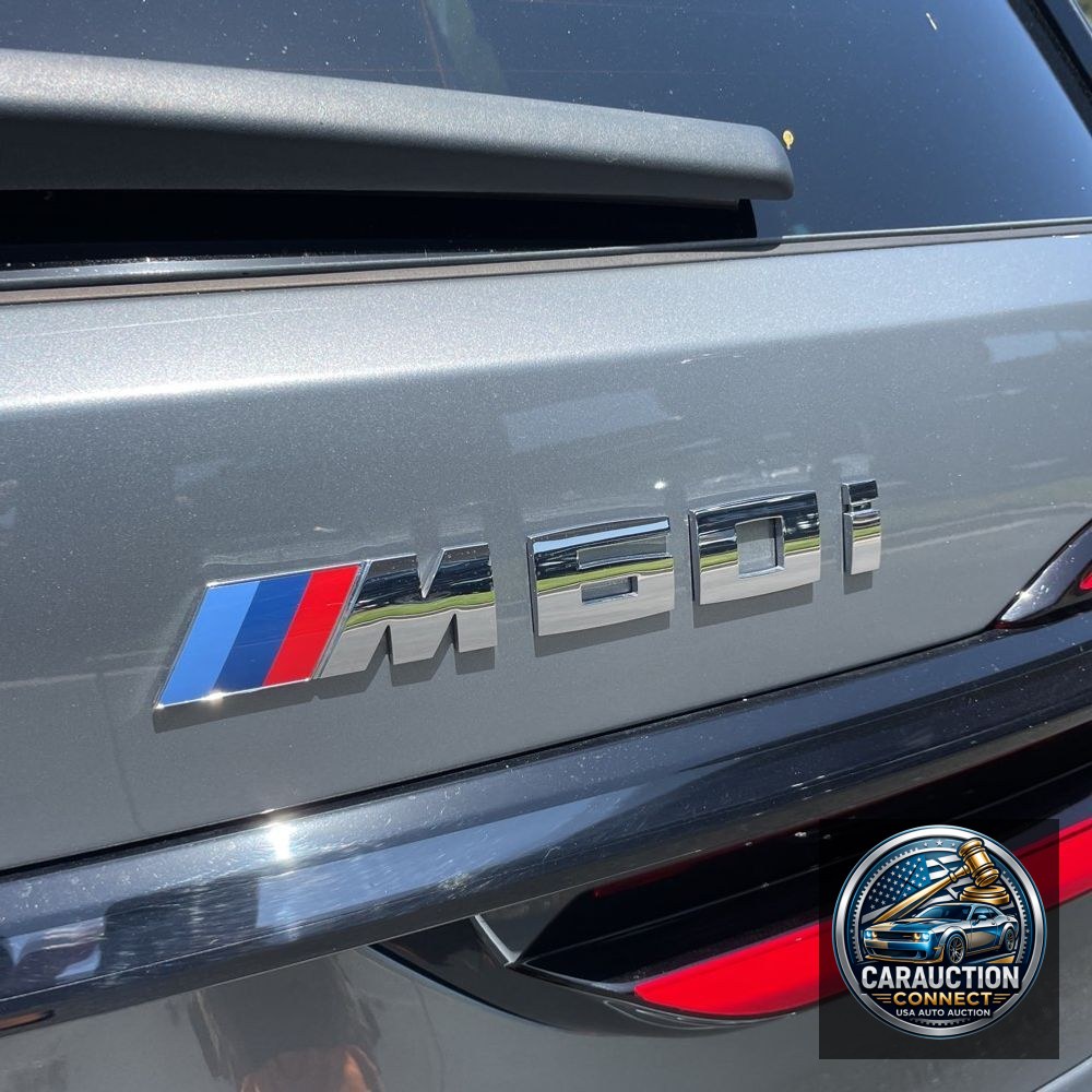 2024 BMW X7 M60i