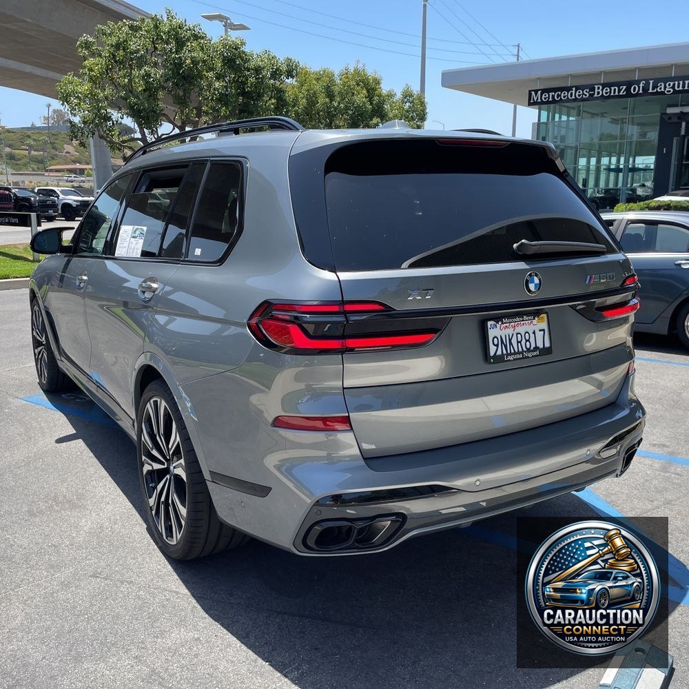 2024 BMW X7 M60i