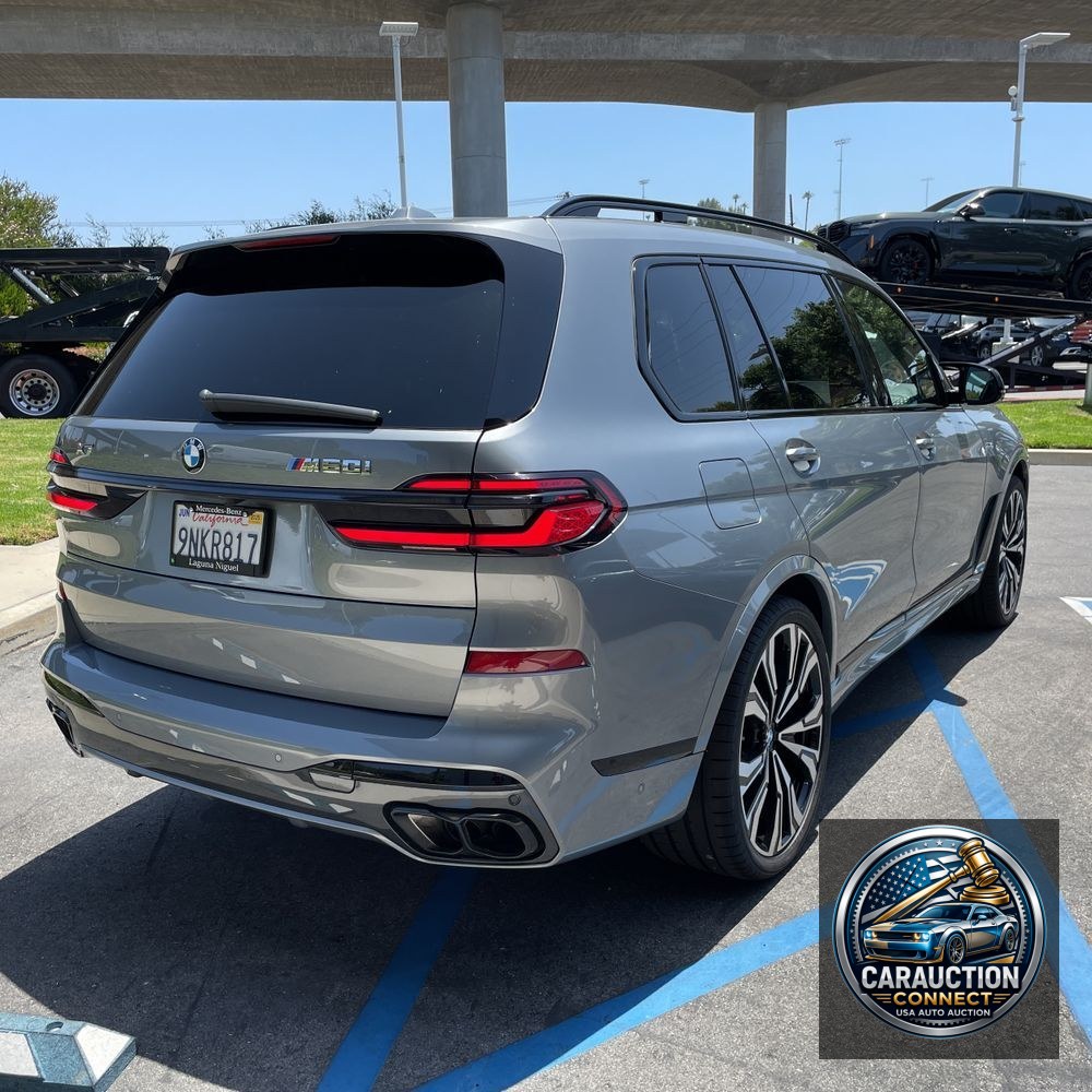 2024 BMW X7 M60i