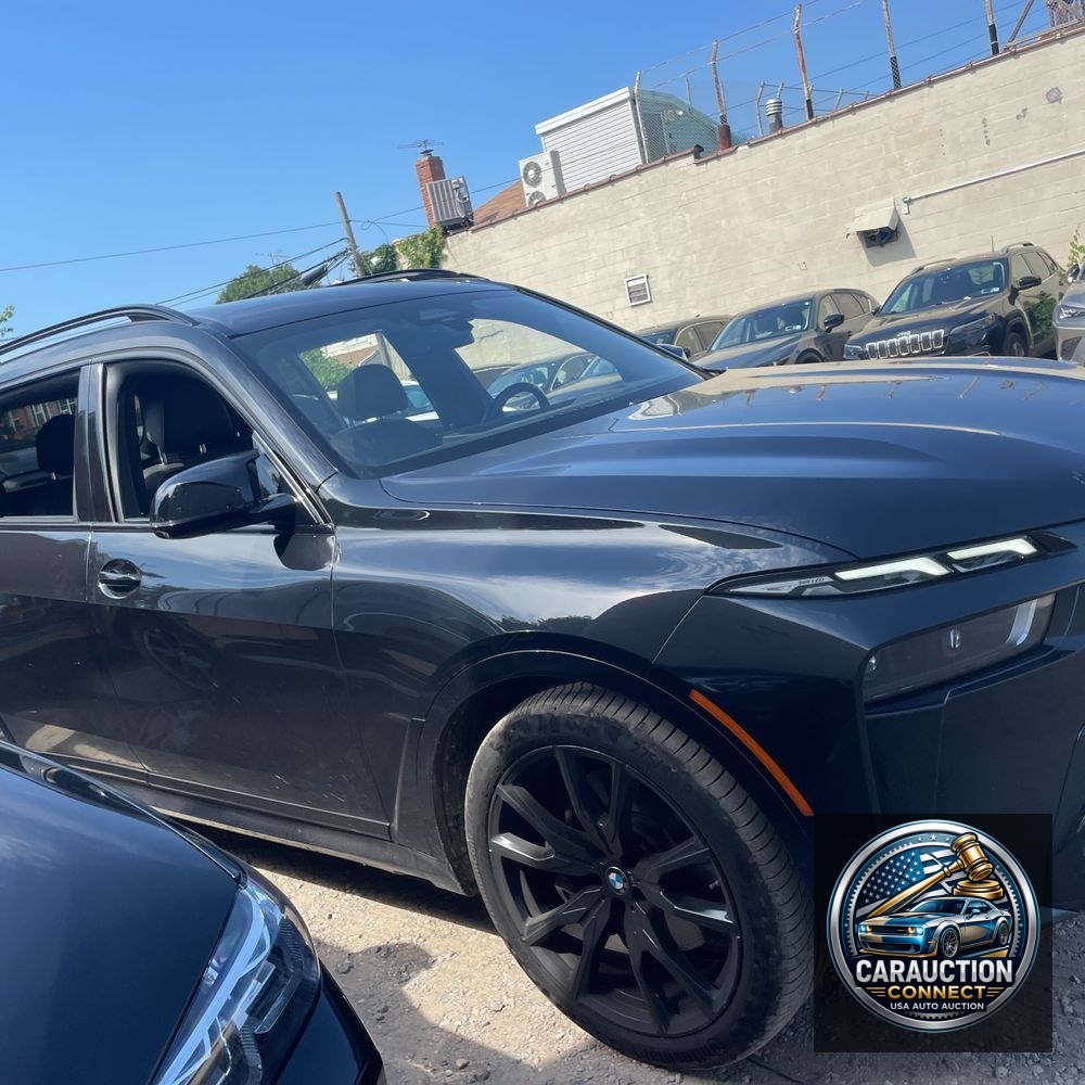 2024 BMW X7 M60i