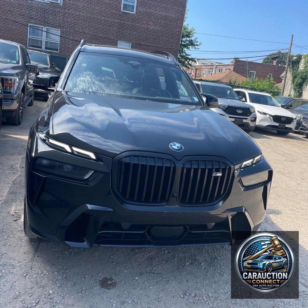 2024 BMW X7 M60i