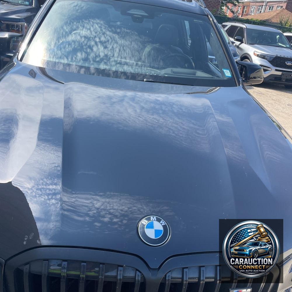2024 BMW X7 M60i