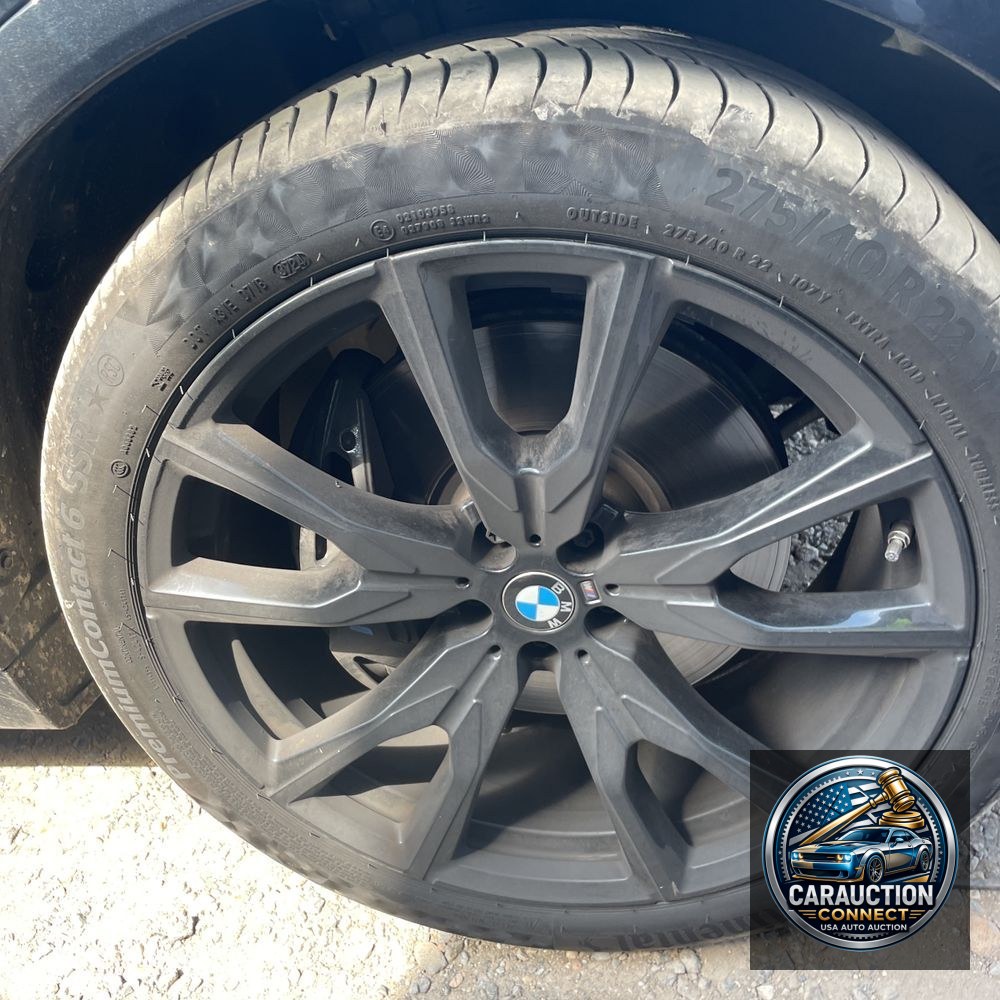 2024 BMW X7 M60i