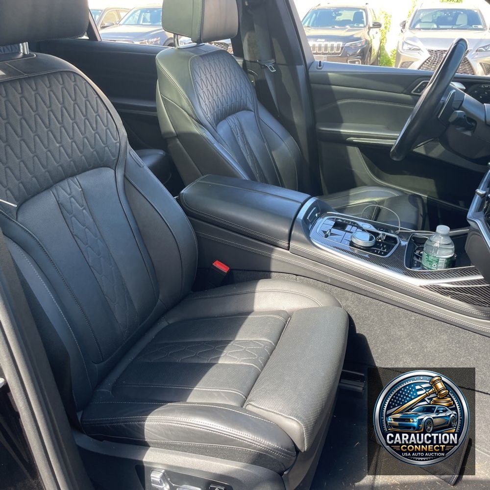 2024 BMW X7 M60i