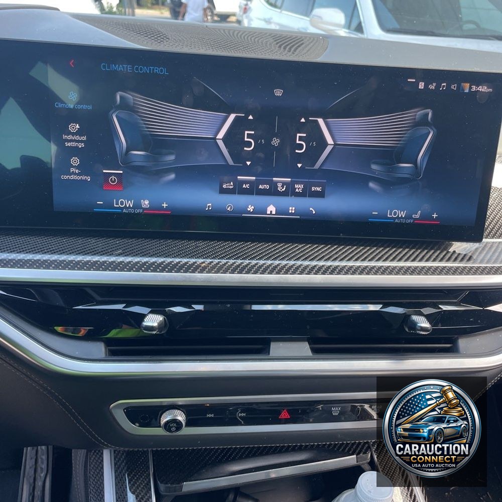2024 BMW X7 M60i