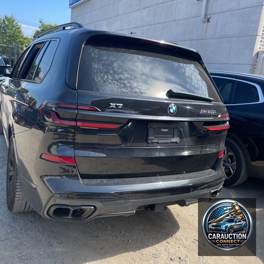 2024 BMW X7 M60i