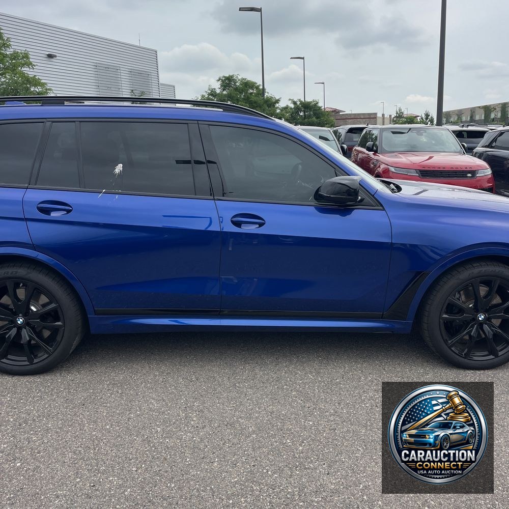 2025 BMW X7 M60i