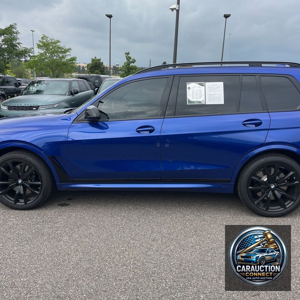 2025 BMW X7 M60i
