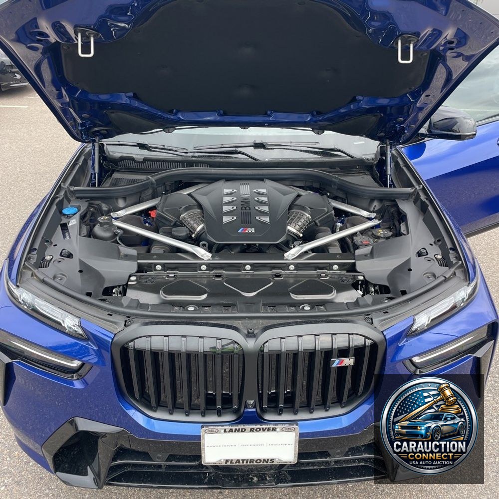 2025 BMW X7 M60i