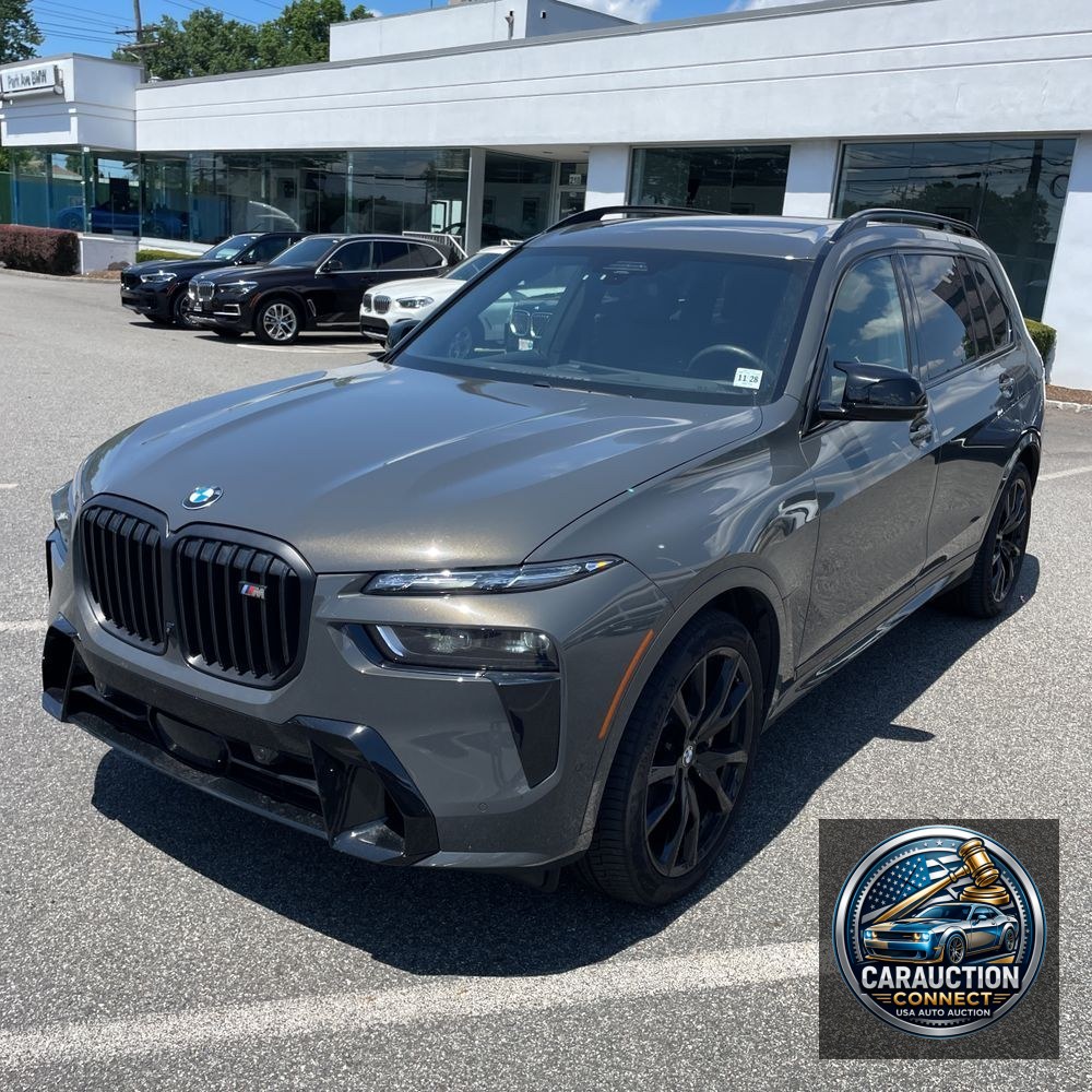 2024 BMW X7 M60i