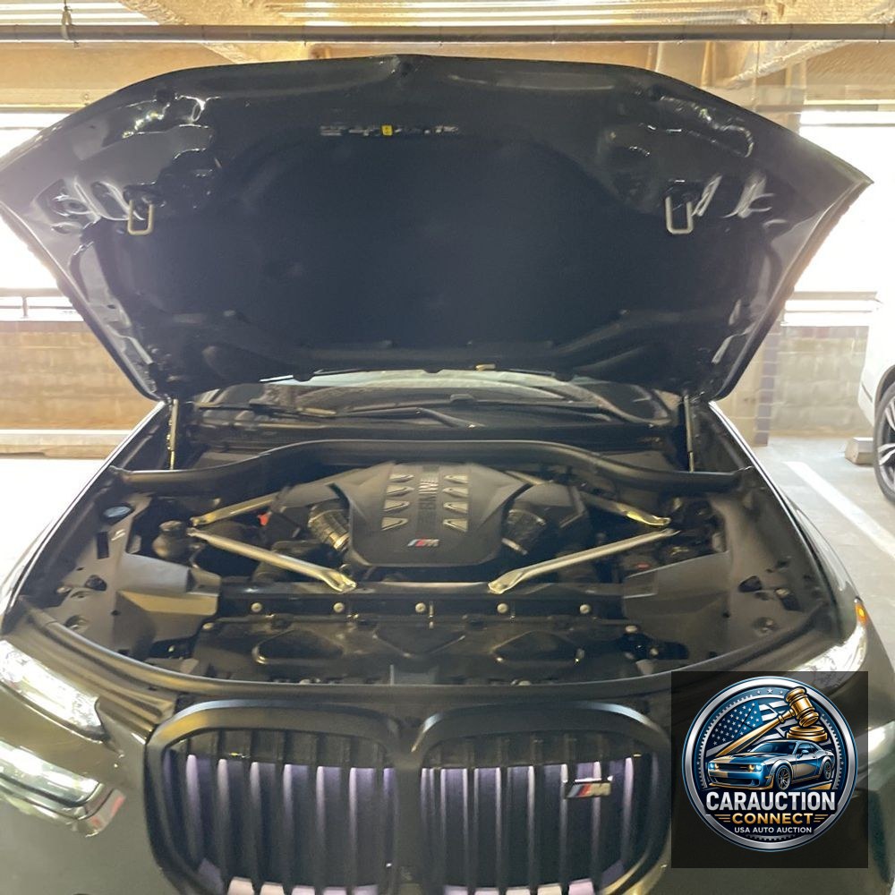2024 BMW X7 M60i