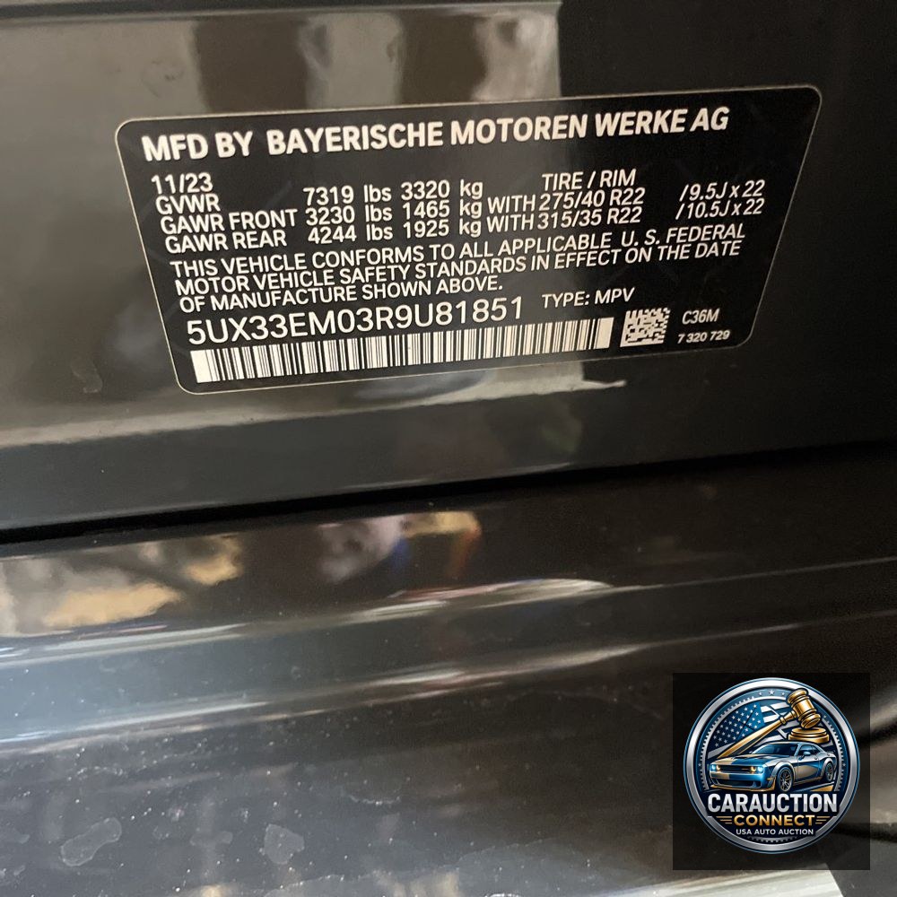 2024 BMW X7 M60i