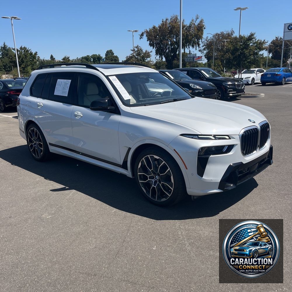 2025 BMW X7 M60i