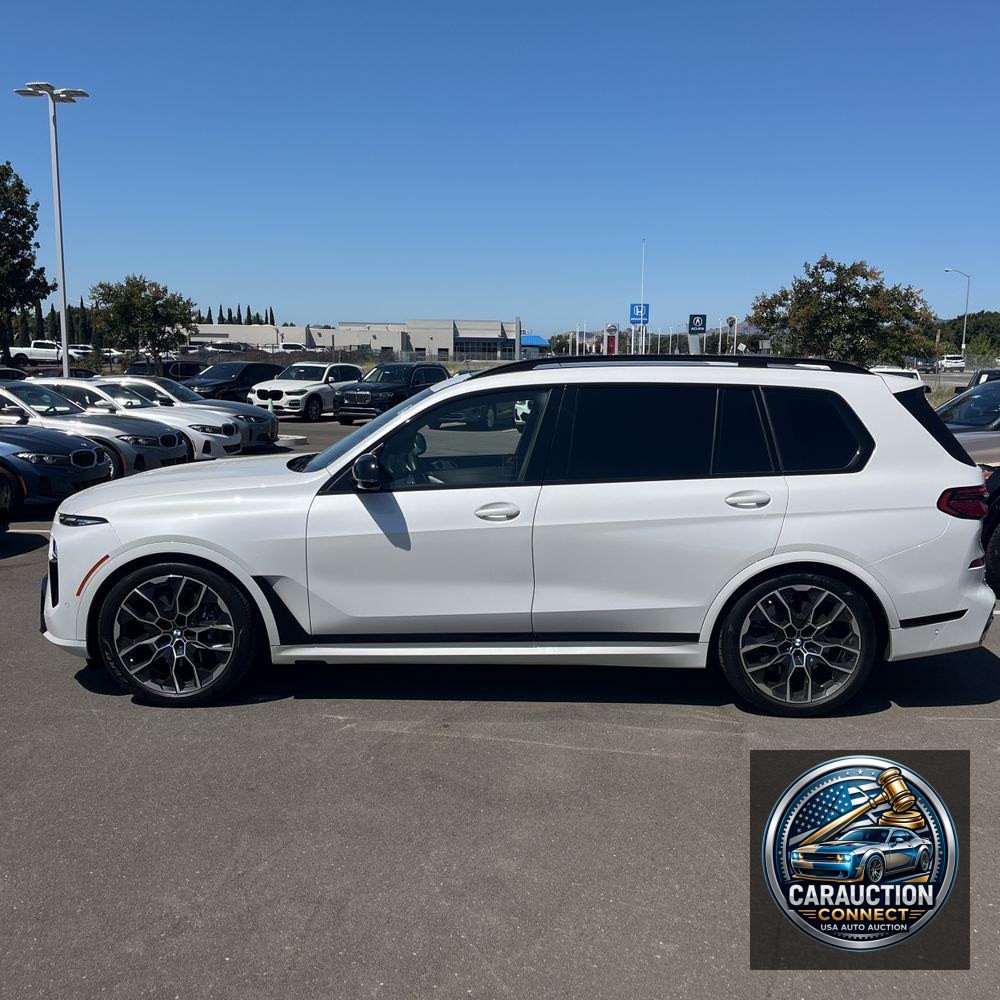 2025 BMW X7 M60i
