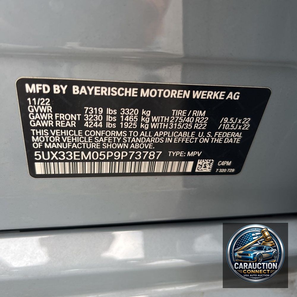 2023 BMW X7 M60i