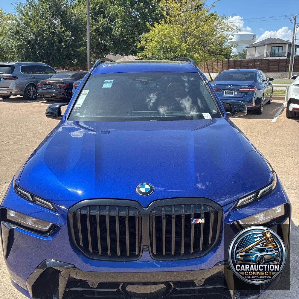 2024 BMW X7 M60i