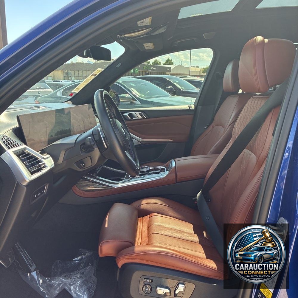 2024 BMW X7 M60i