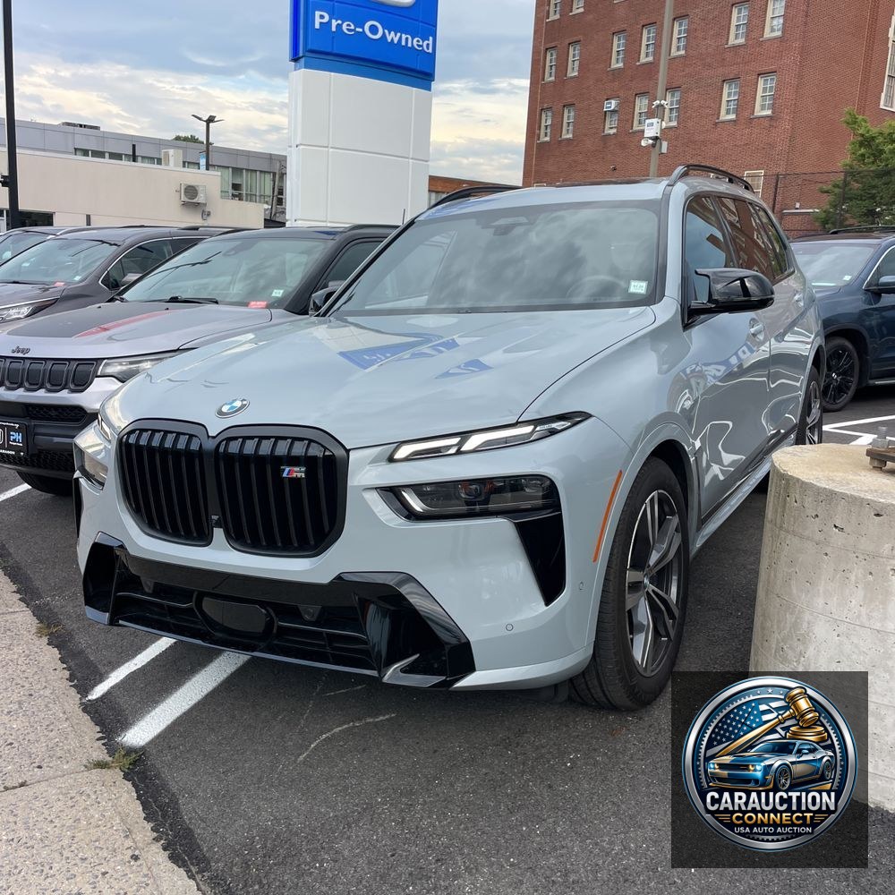 2025 BMW X7 M60i