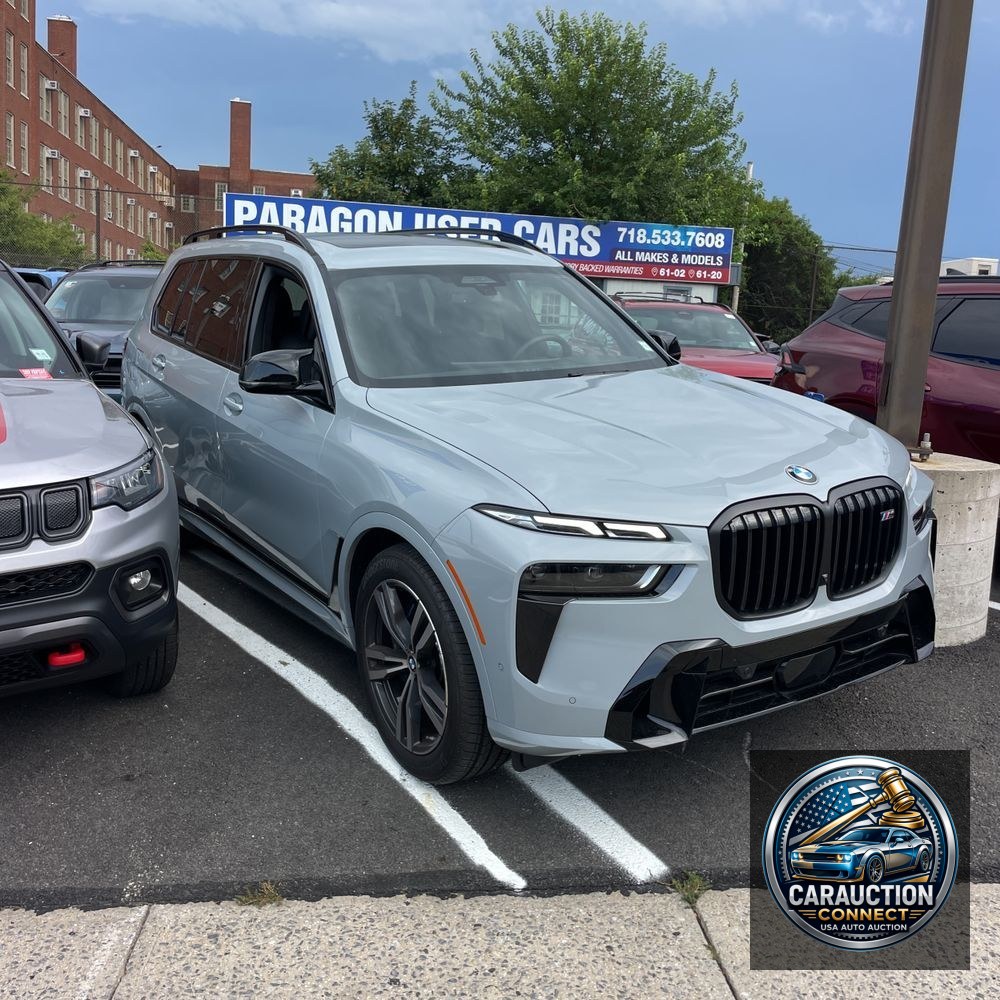 2025 BMW X7 M60i