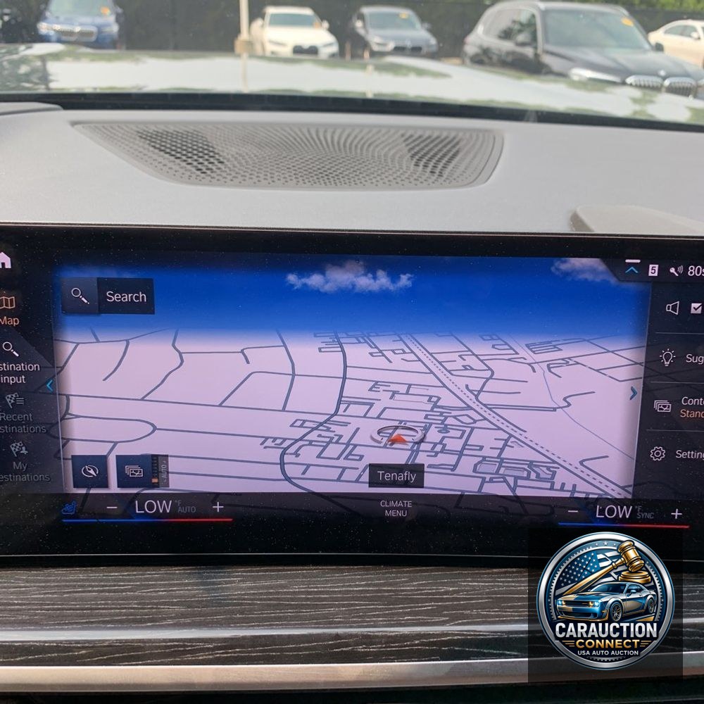 2023 BMW X7 M60i