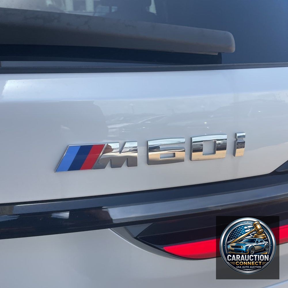 2025 BMW X7 M60i