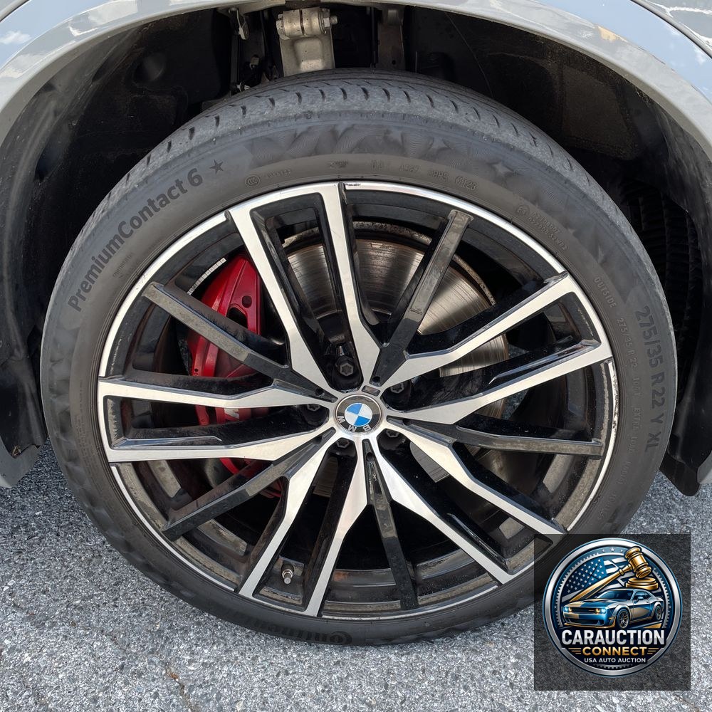 2024 BMW X5 M60i