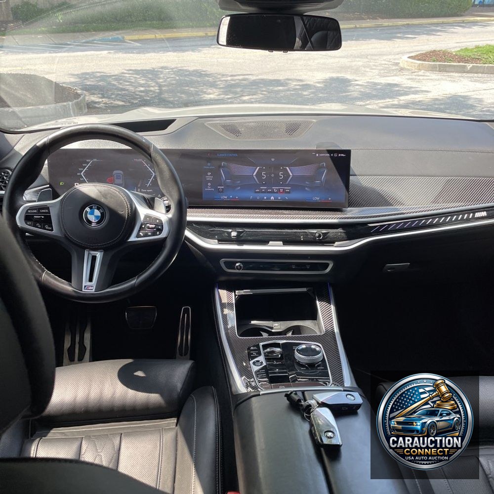 2024 BMW X5 M60i