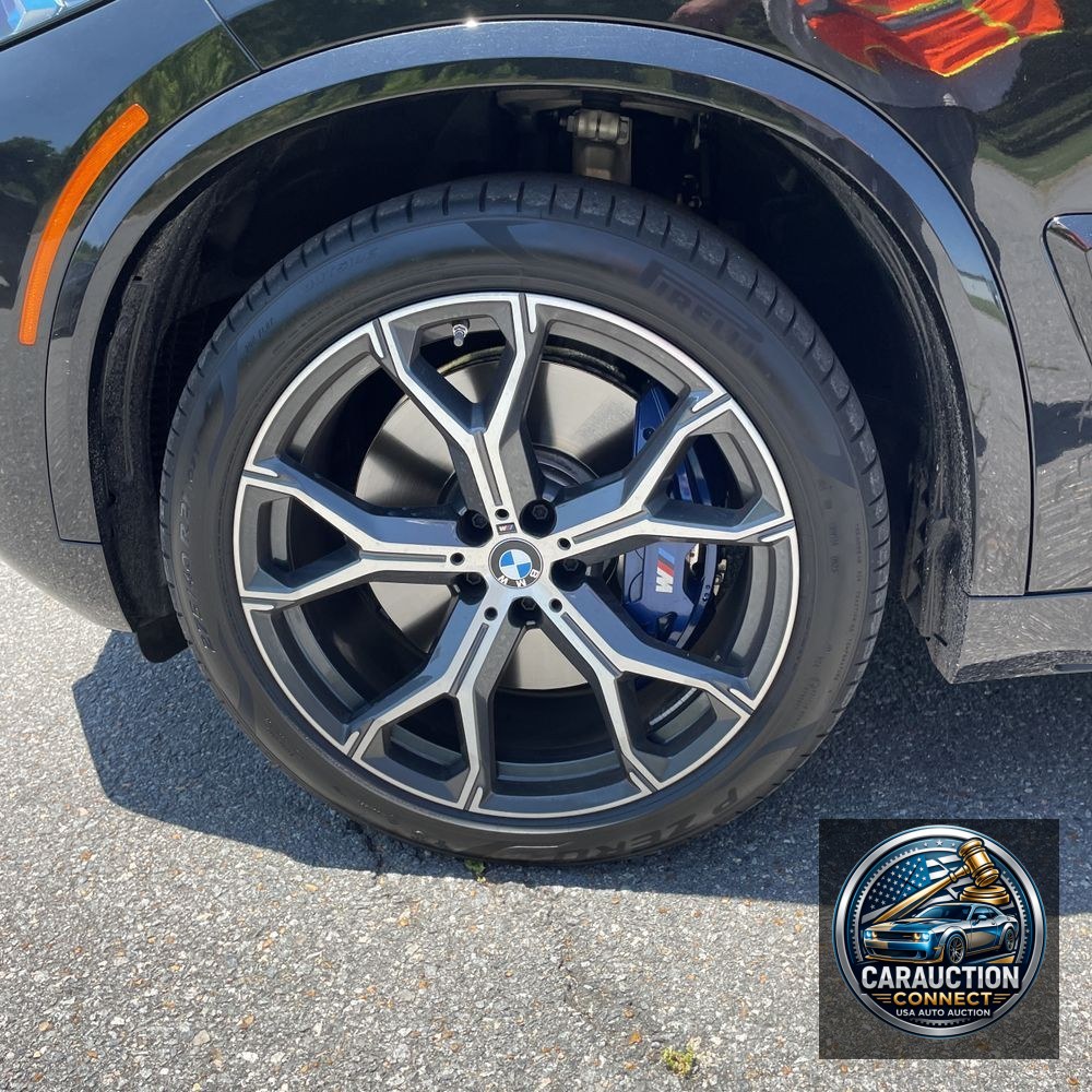 2026 BMW X5 M60i