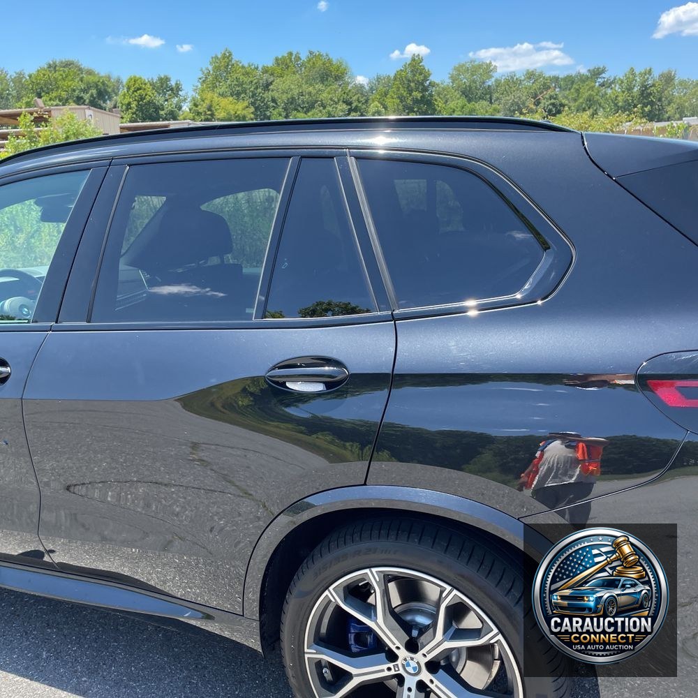 2026 BMW X5 M60i