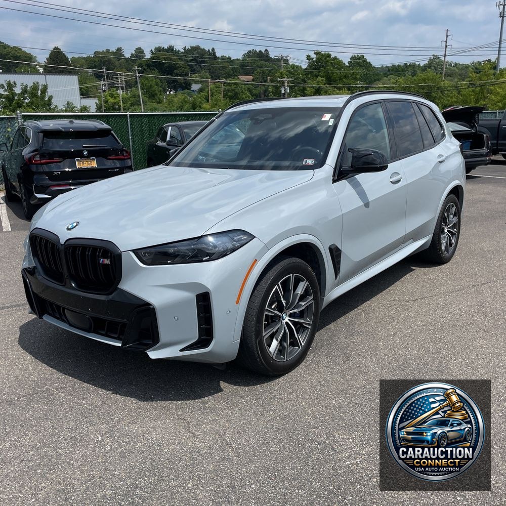 2024 BMW X5 M60i