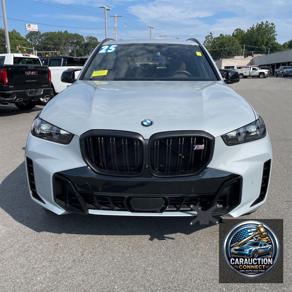 2025 BMW X5 M60i