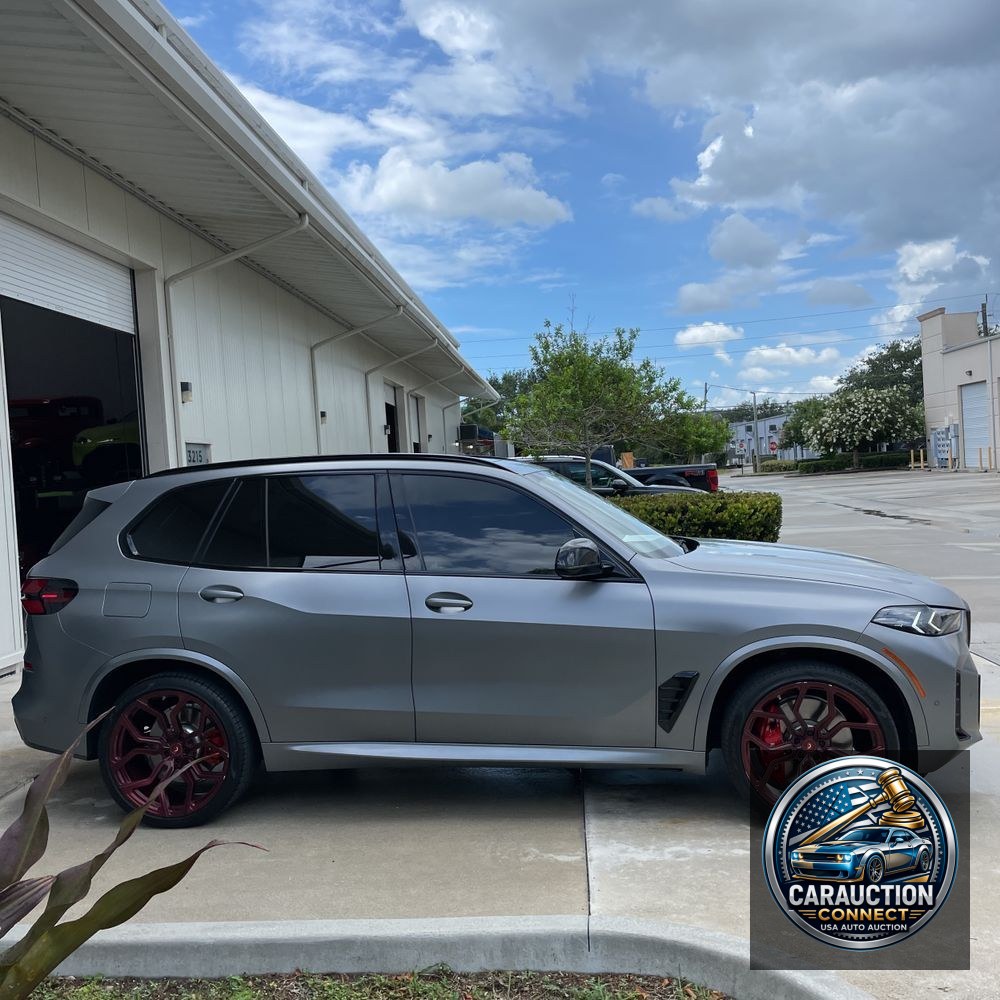 2024 BMW X5 M60i